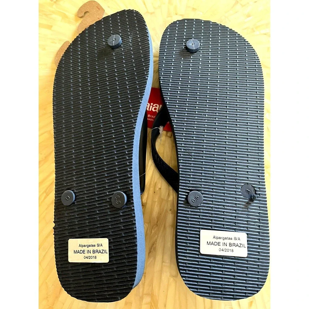 Havaianas Flip Flops 13 NWT Thong Sandals Blue‎ Plaid Logo Shoes Surfer Slippers